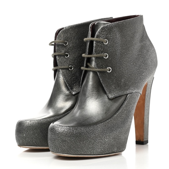 Chanel Metallic Calfskin Lacets Booties, Size 39 - Picture 1 of 8